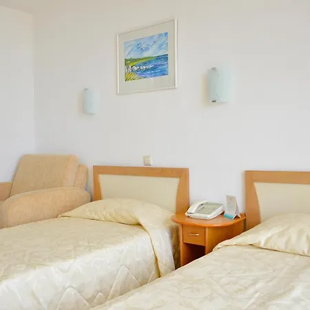Elitsa Hotel 3*
