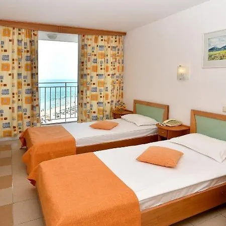 Elitsa Hotel 3*